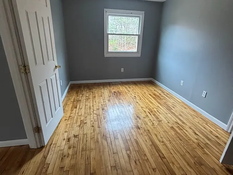 10 Shaker Rd #3 — Photo 8