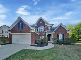 6108 The Meadows Ln, Harrisburg, NC 28075