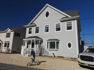 114 Bayberry Rd, Lavallette, NJ 08735