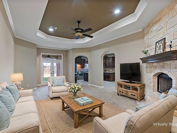 3rd image of 2208 Carlisle Ct