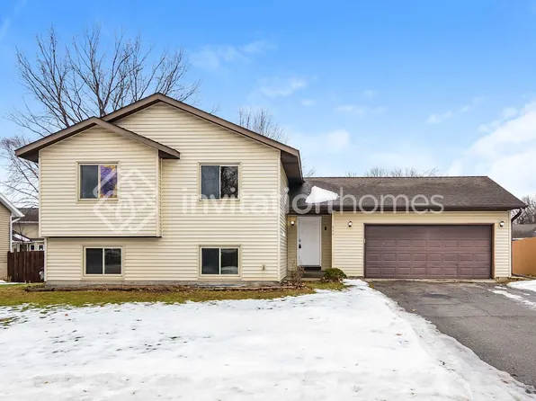 989 Ticonderoga Trl, Eagan, MN 55123