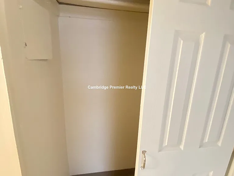 45 Elm St #13 — Photo 10