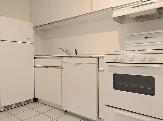 Rented by REAL New York | media 14