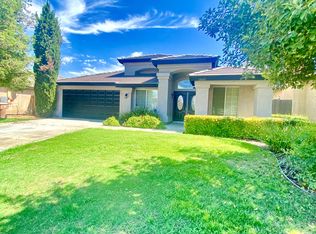 10407 Blythe Ct, Bakersfield, CA 93311