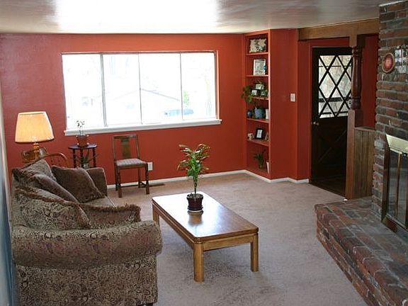 Designer colors & new carpeting 