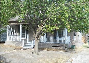 1st image of 3917 Pine St