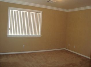 7195 Cestrum Rd, Las Vegas, NV 89113