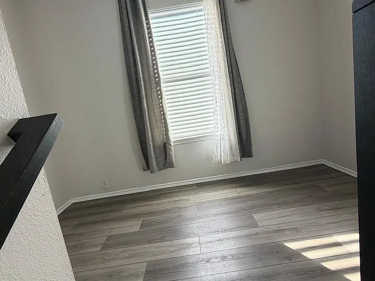 3244 Bent Creek Dr — Photo 9