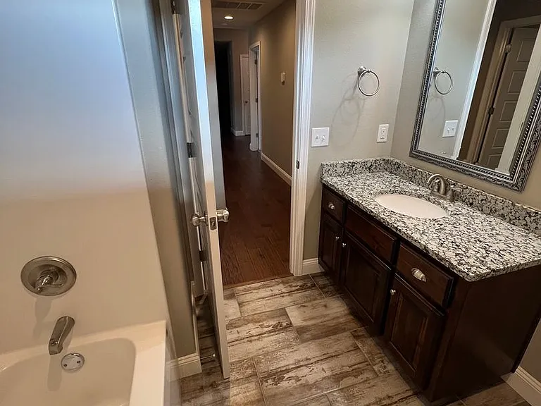 5353 S Twelve Oaks Rd — Photo 16