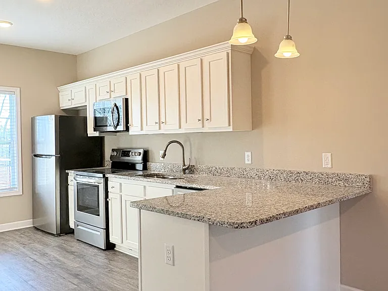 258 Spring Creek Ave — Photo 4