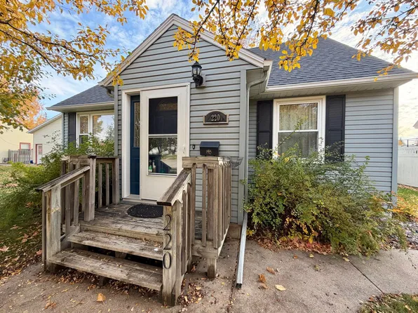 220 Merriam Ave N, Thief River Falls, MN 56701