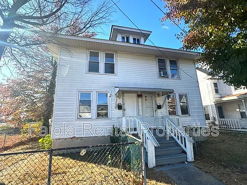 706 Buck St Photo 1 706 Buck St Photo 1