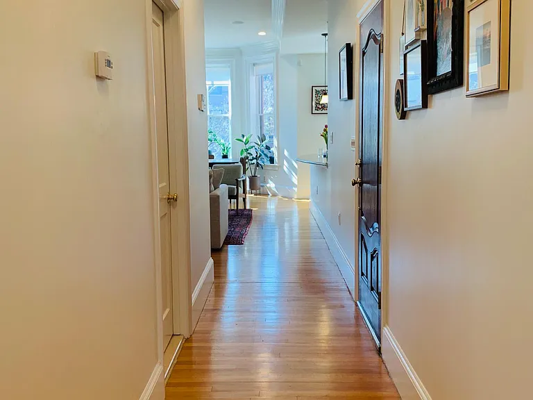 299 Marlborough St #3 — Photo 7