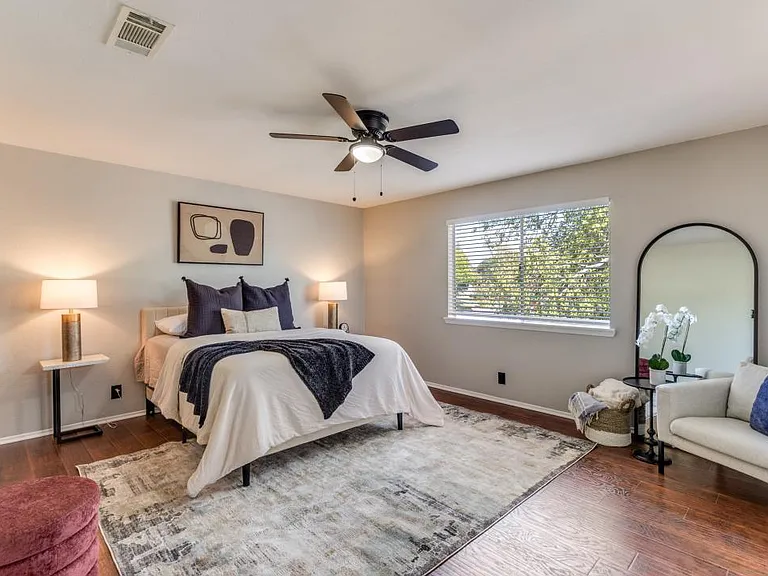 12901 Lamplight Village Ave — Photo 14