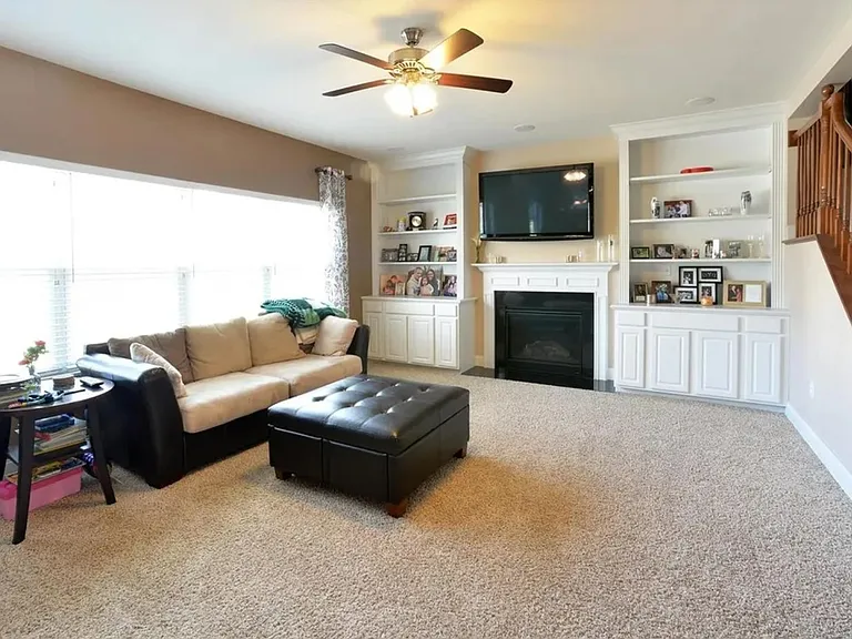 1425 Red Oak Plantation Dr — Photo 4