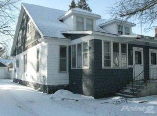 105 W Wheaton Ave, Clare, MI 48617