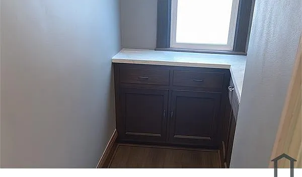 1425 W Burleigh St — Photo 7
