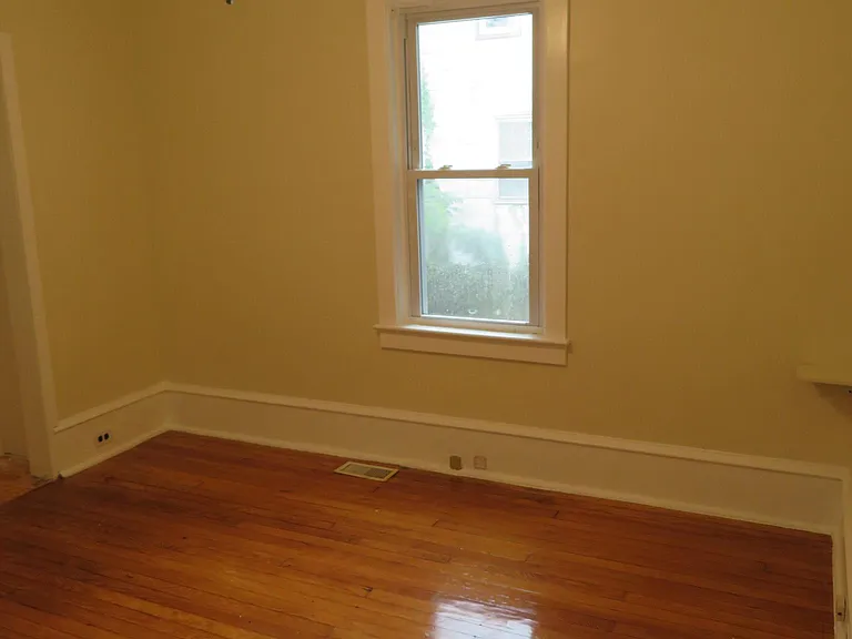 100 W Cuthbert Blvd #2 — Photo 2