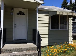 912 SW 118th St, Seattle, WA 98146