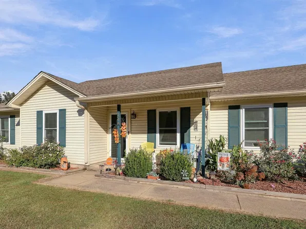 385 Crossroads Cv, Ward, AR 72176