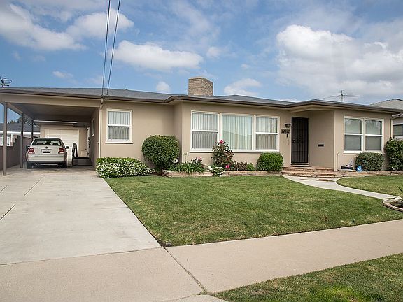 3rd image of 14817 S Catalina Ave