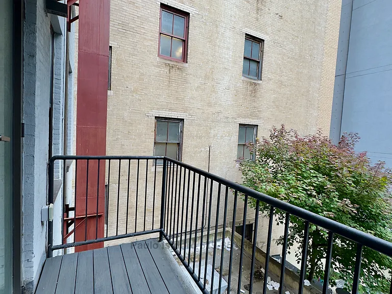 72 Willoughby St #4B — Photo 5