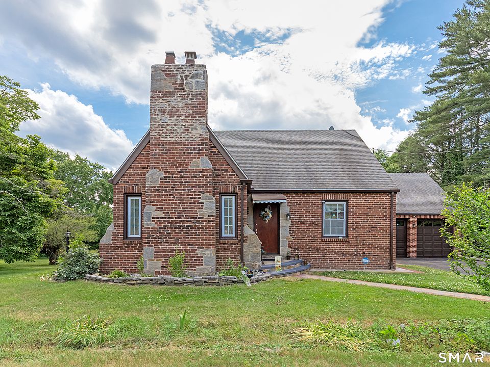 1st image of 816 Woodruff Road
