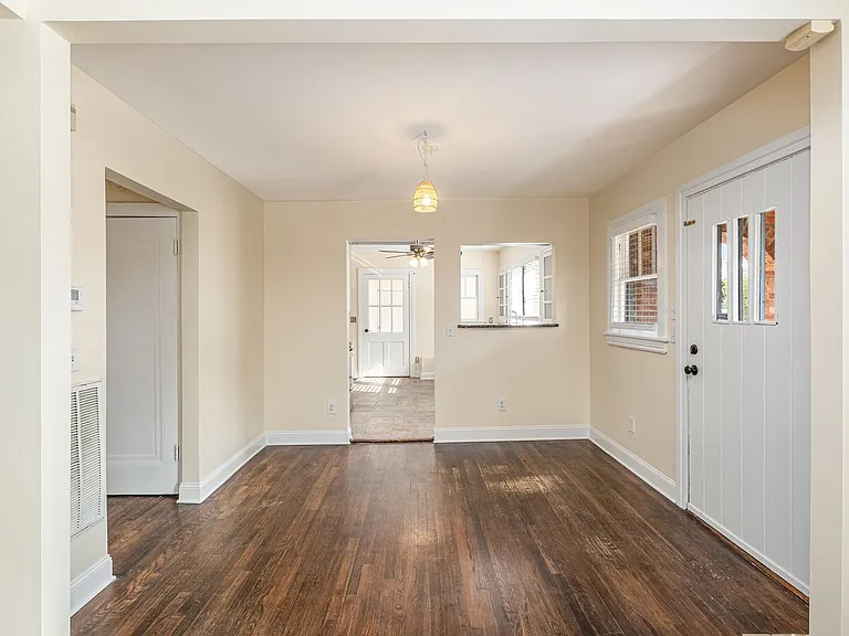 1337 Meridian St — Photo 6