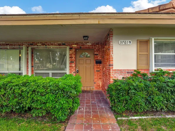 3761 NW 78th Ln #S, Pompano Beach, FL 33065
