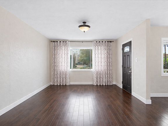 4th image of 377 Roosevelt St