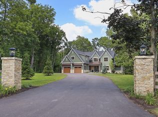 W3650 Snake Rd, Lake Geneva, WI 53147