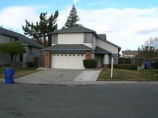 1st image of 11 Raindrop Ct
