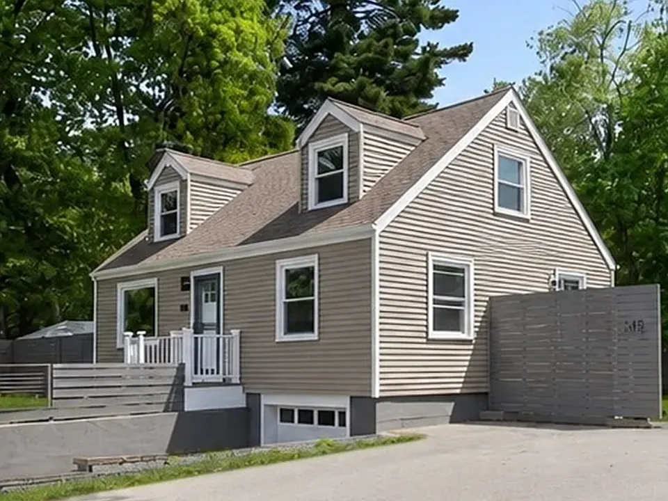 149 Oak St