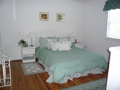 5th image of 26 Bay View Ave