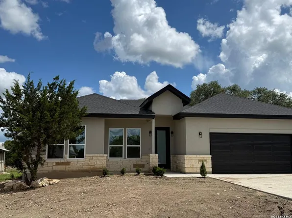 109 W Eli Chandler, Blanco, TX 78606