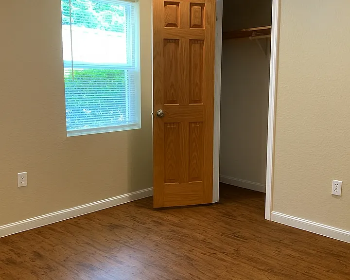 Cedar Pointe Apartments - Thomasville AL — Photo 19