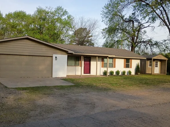 200 N Ash St, Muldrow, OK 74948