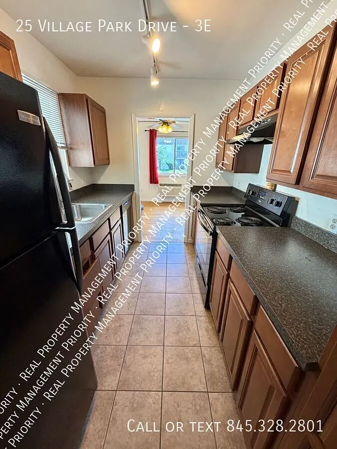 Charming 1-Bedroom Condo in Convenient Fishkill Location — Photo 2