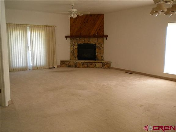 3rd image of 2609 Fairway Dr