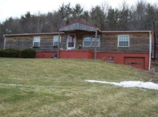 851 Shortcut Rd, Rockton, PA 15856