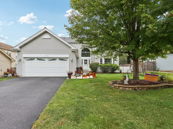 521 Indian Ridge Trl, Wauconda, IL 60084