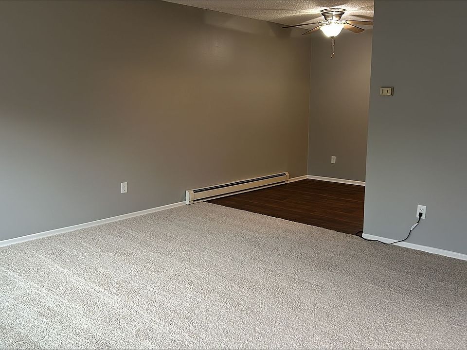 1st image of 2401-2453 SE Taylor St #2413