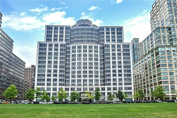 Sold by Compass | media 30
