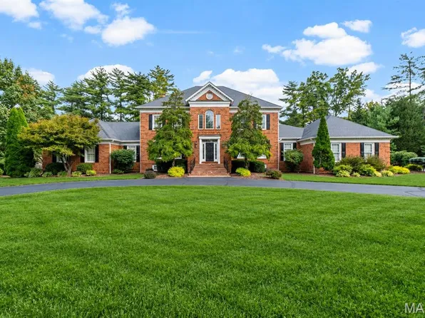 100 Wexler Manor Ct, Saint Louis, MO 63141