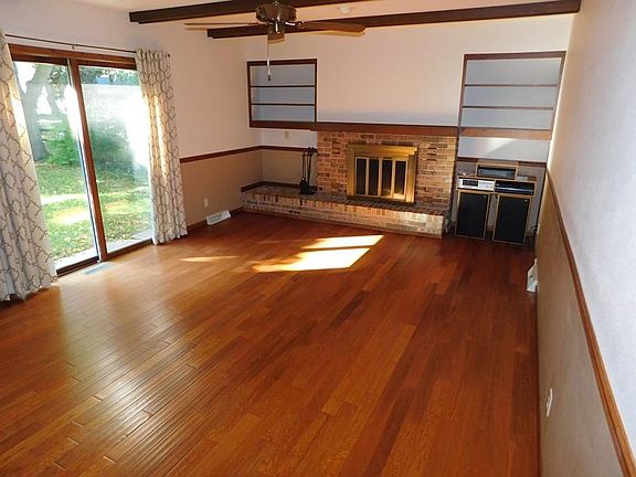 4th image of 1513 Kaufmann Ave
