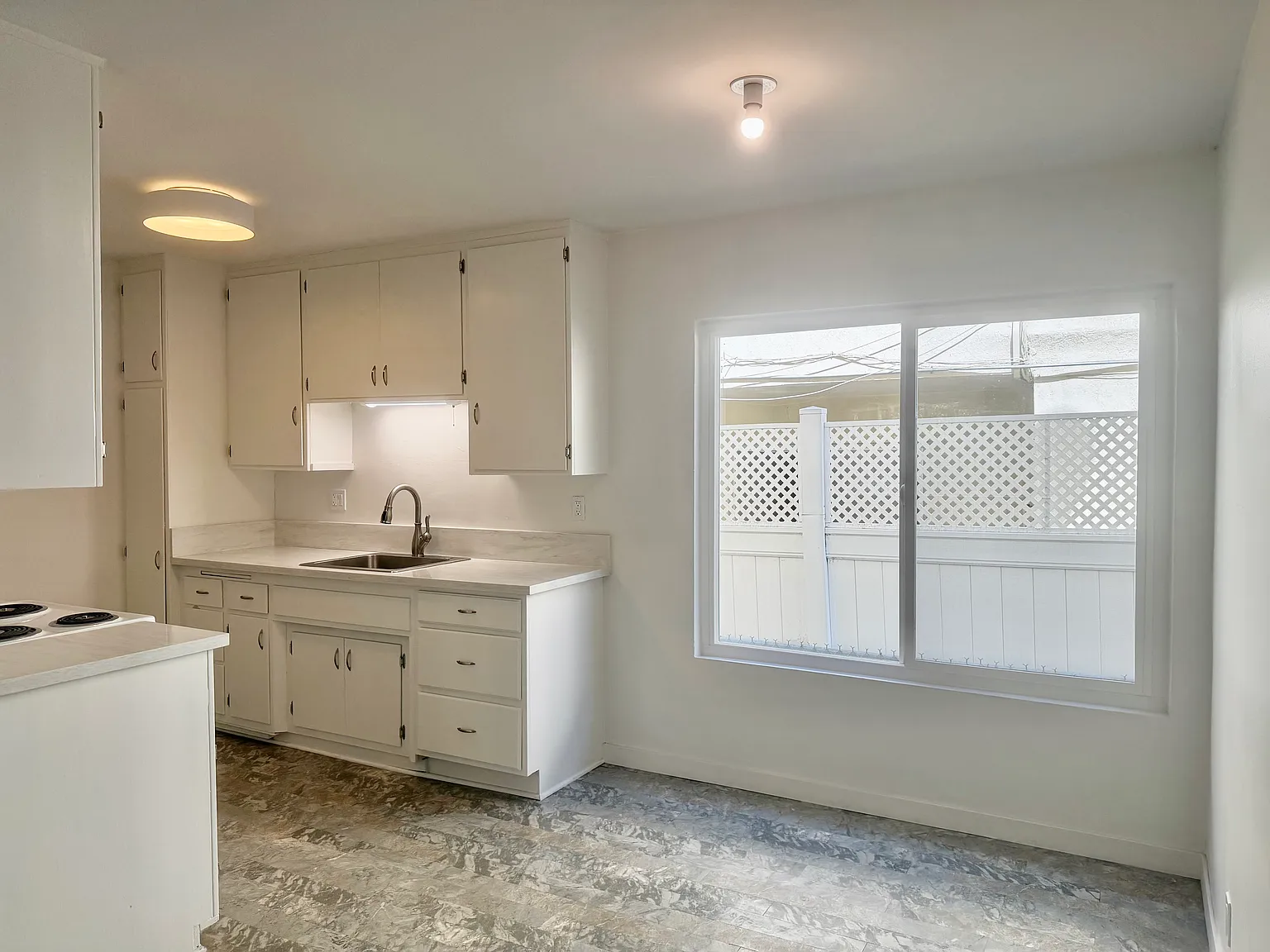 1 bed, 650 sqft, $1,900 — Photo 4