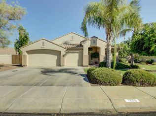 1205 E Carla Vista Dr, Gilbert, AZ 85295