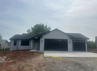 N8902 Wildflower Ln, Brillion, WI 54110