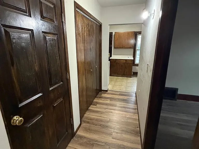 306 Dawes St — Photo 8