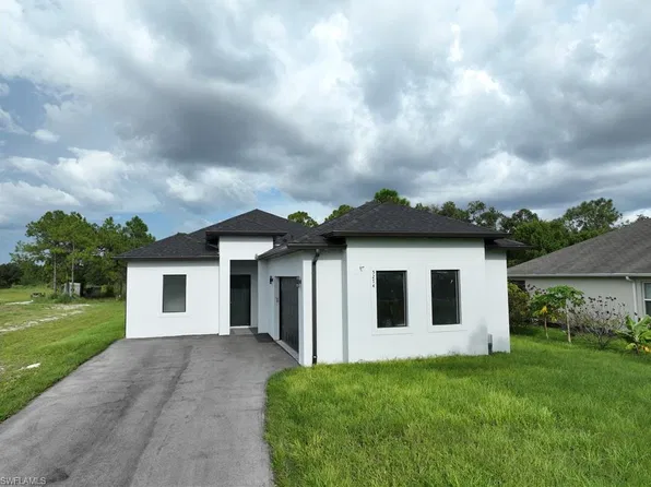 5274 44th ST NE, NAPLES, FL 34120